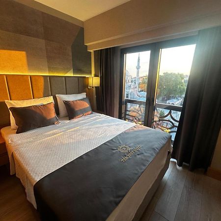The Best Hotel Истанбул Екстериор снимка